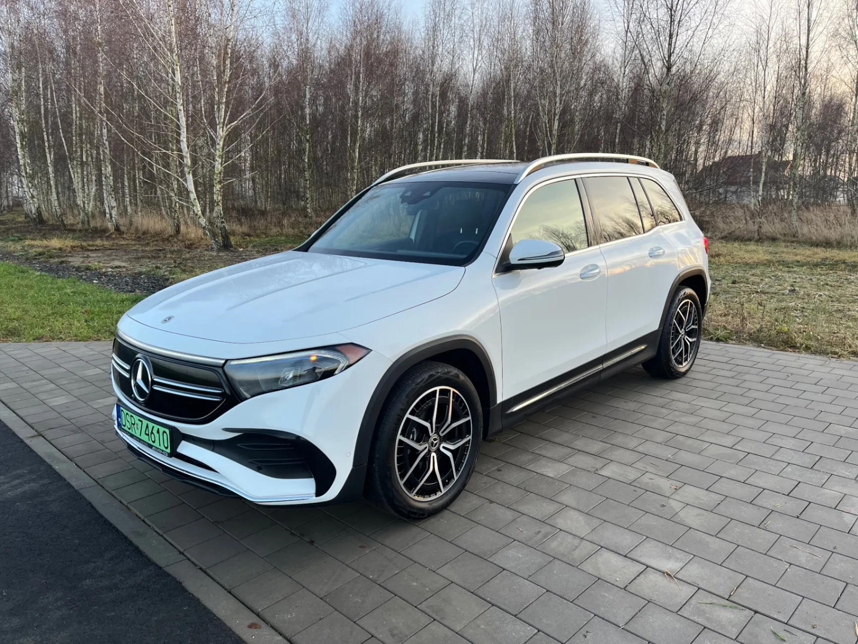 Mercedes-Benz EQB 350 4MATIC AMG Line