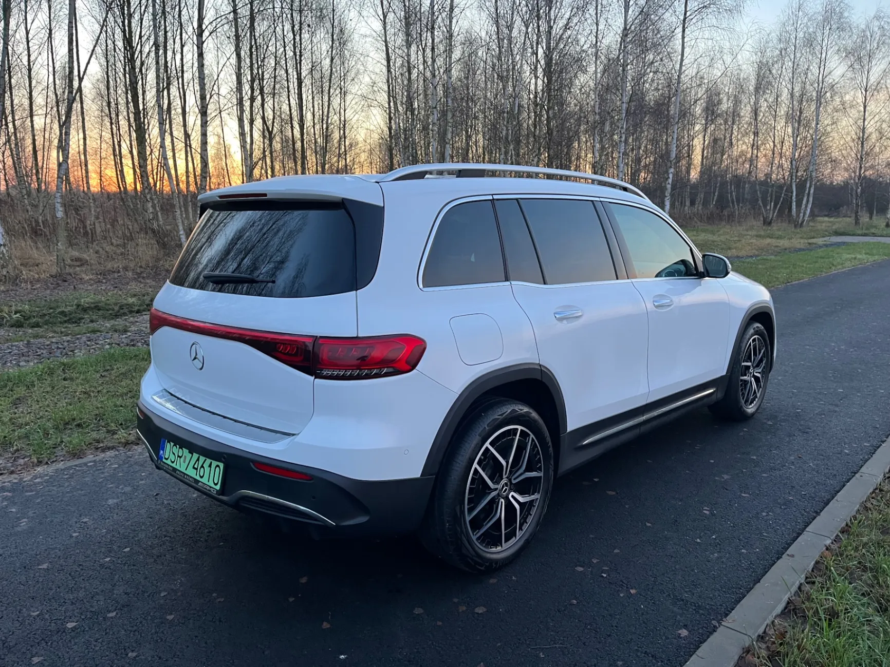 Mercedes-Benz EQB 350 4MATIC AMG Line