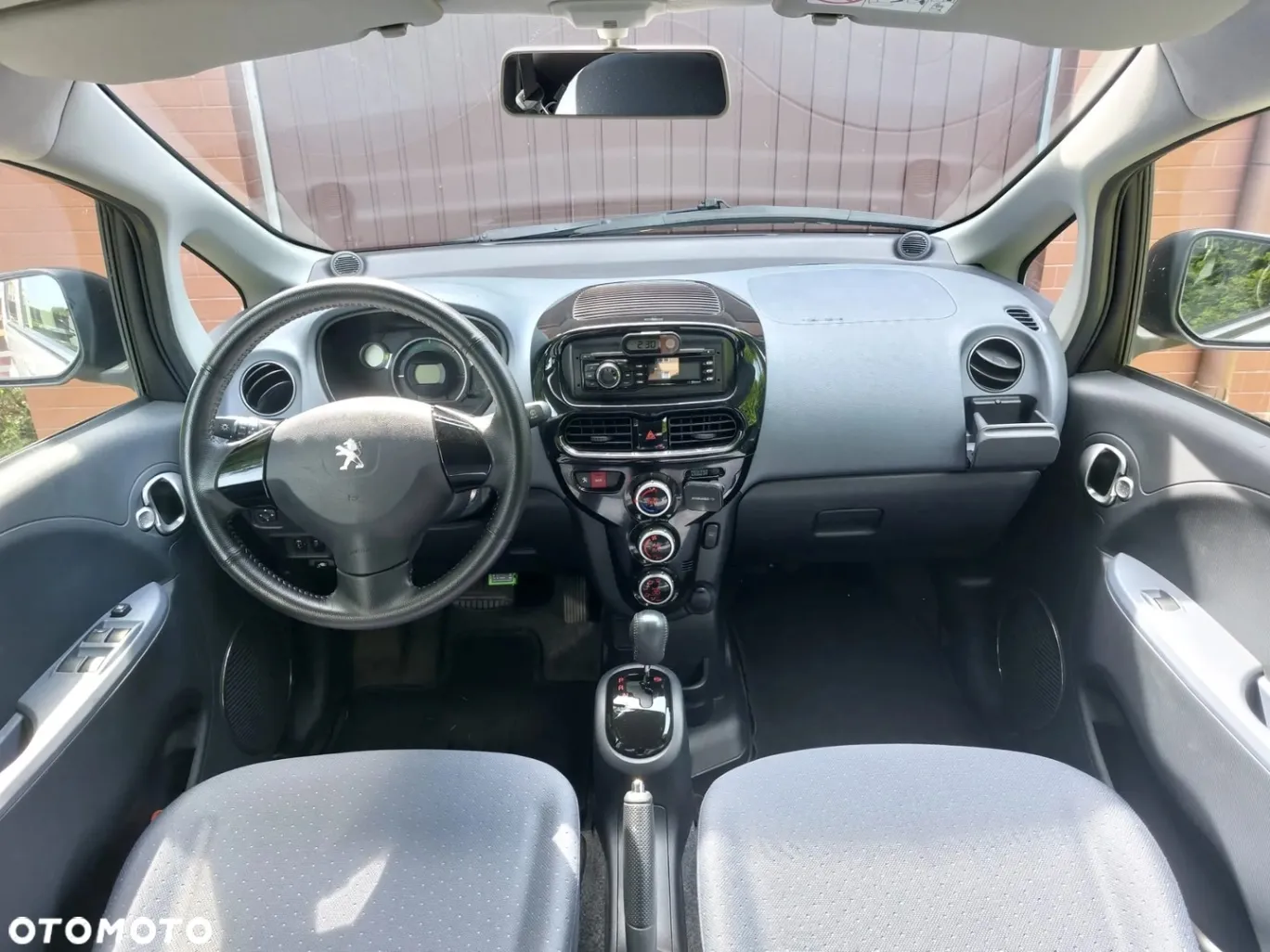 Peugeot iOn idealny stan, NOWA BATERIA, webasto!